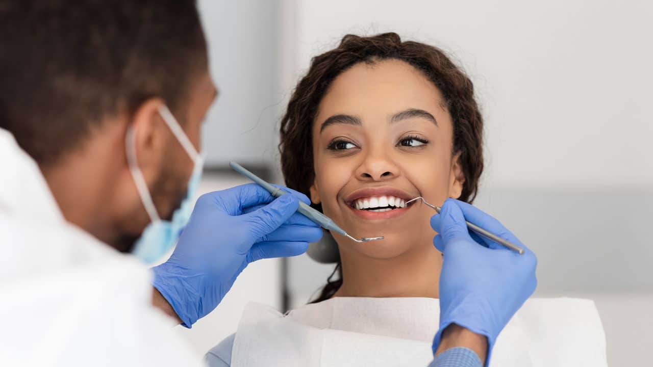 3 Tips to Find the Right Dentist - Aurora Dental Group
