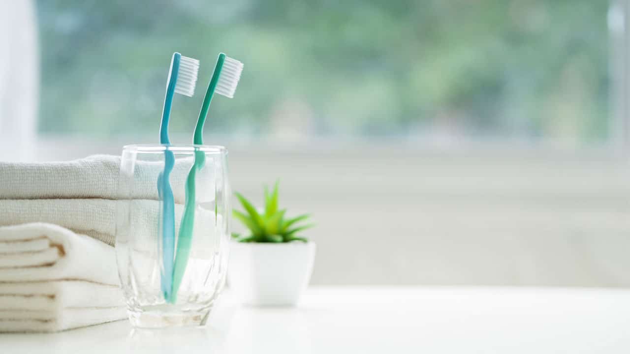 Toothbrush hygiene 2025