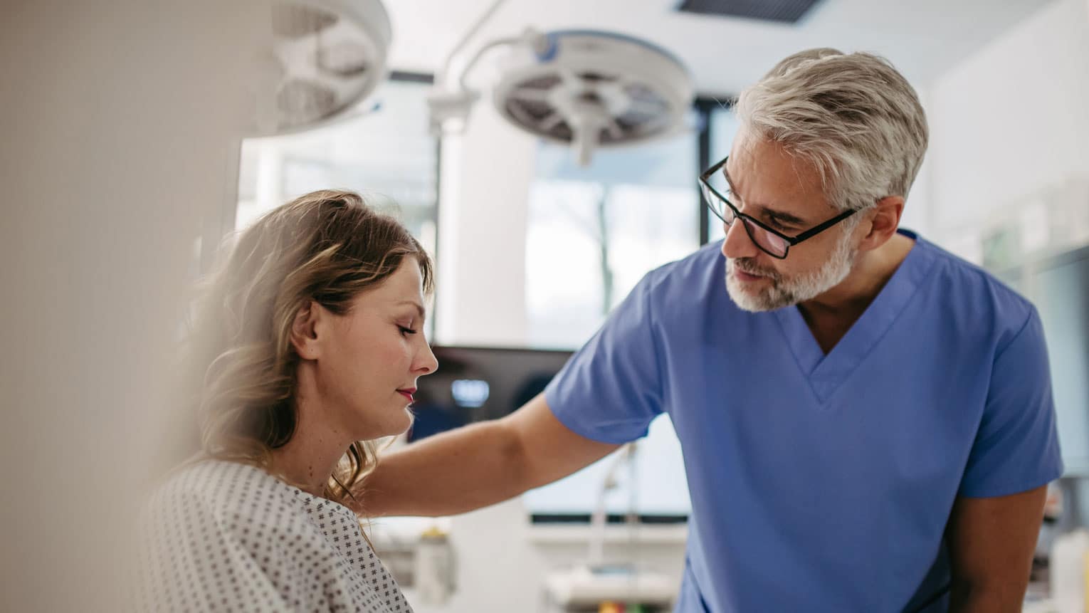 9 Signs of Oral Cancer to Look Out For